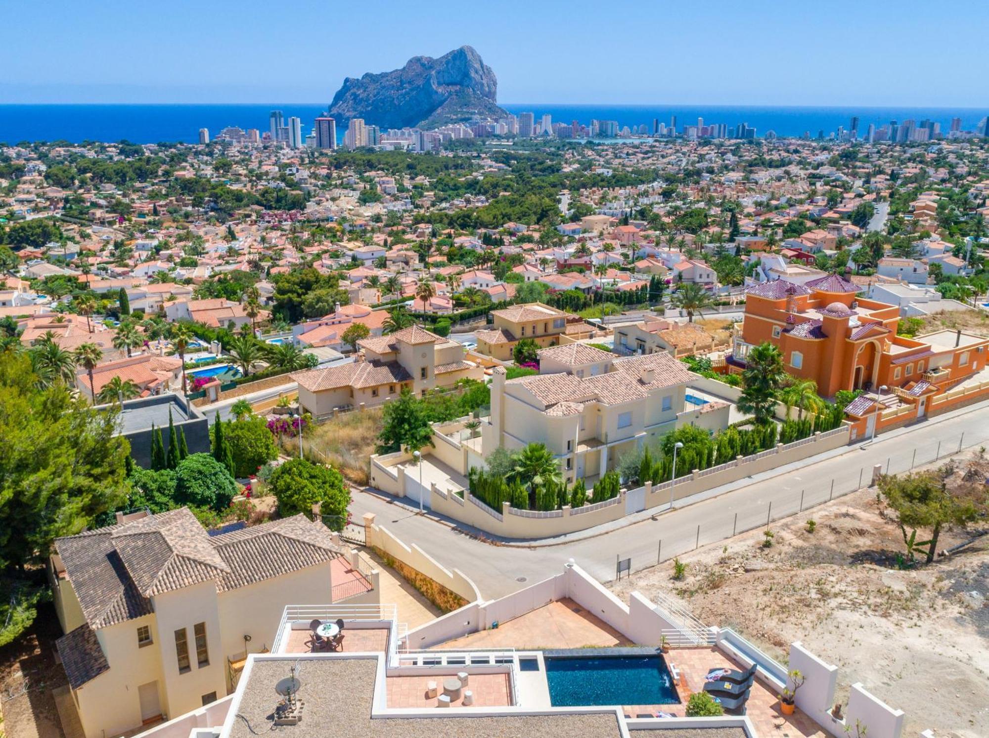 Villa Moderna - Plusholidays Calpe Bagian luar foto